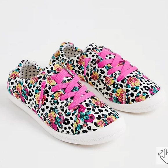 torrid Shoes - WIDE WIDTH Torrid × Betsey Johnson Sneakers